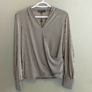 NWT Adrianna Papell black and white stripes blouse